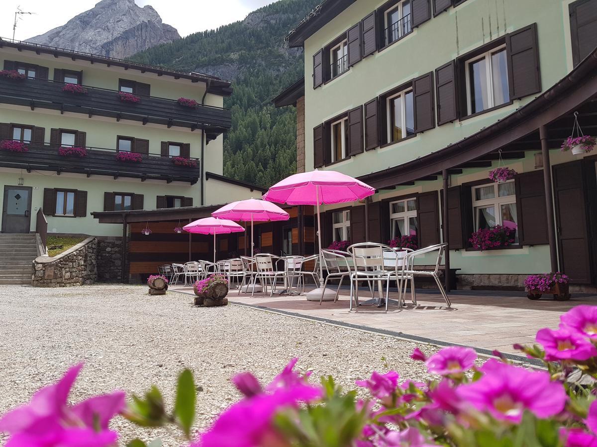 Santa Maria Ad Nives Hotel Canazei Kültér fotó
